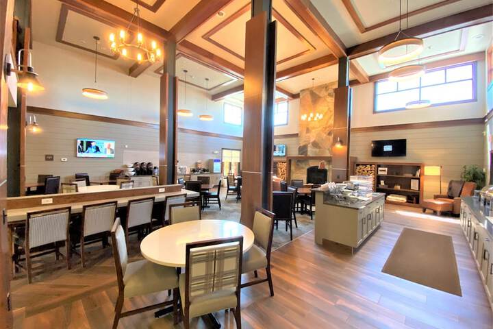 Breakfast area