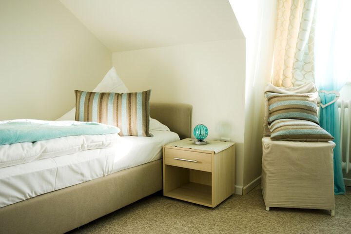 Room 16 of 57
