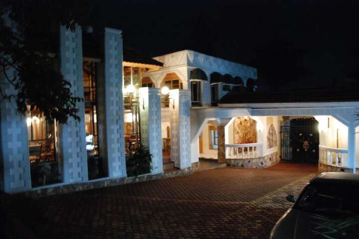 Exterior of Capitol Palace Hotel