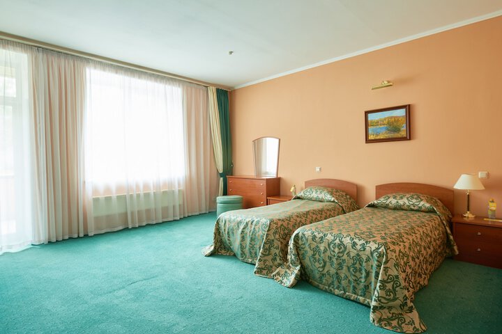 Room 9 of 60