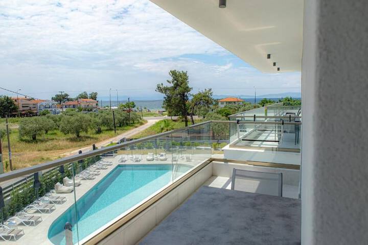 Terrace/Patio 18 of 19
