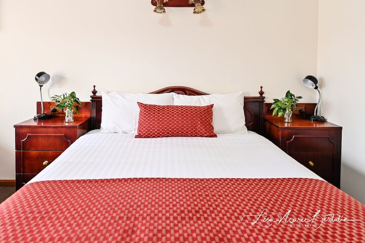 Room 21 of 32