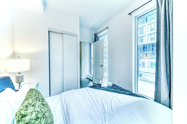 Room 49 of 340