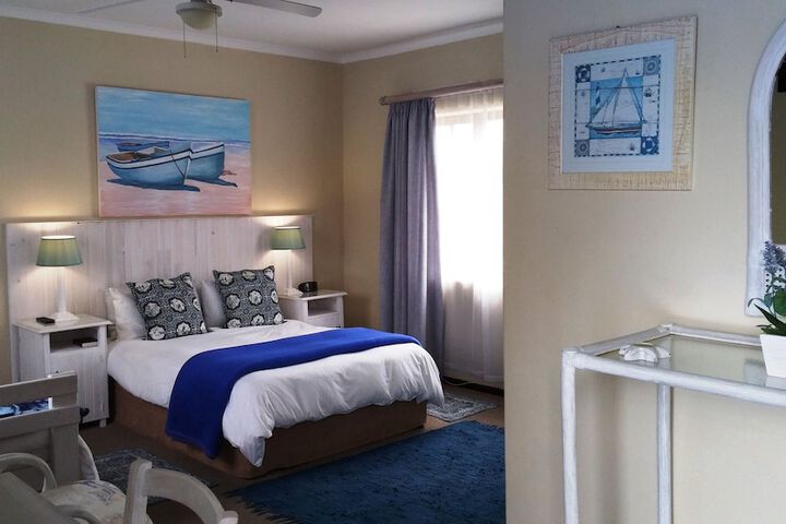 Room 14 of 80