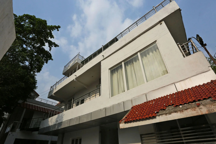 OYO 2767 Hotel Ganga Darshan 2