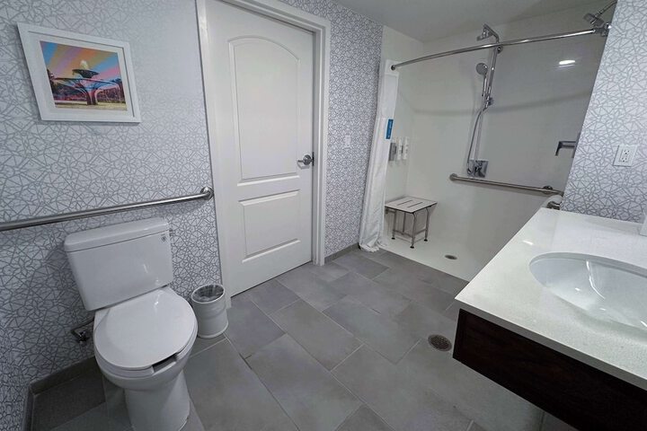 Bathroom shower