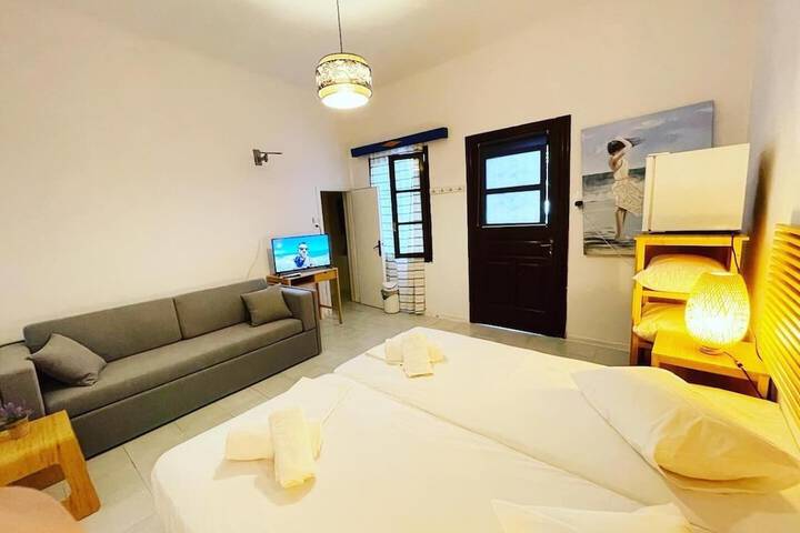Room 8 of 31