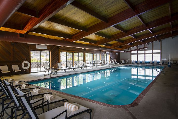 Pool 12 of 38