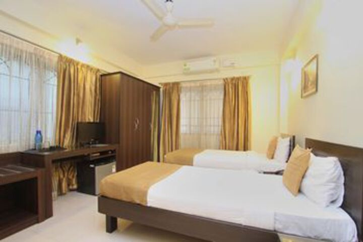 Room 16 of 23