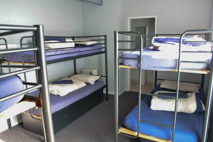 Room 7 of 29