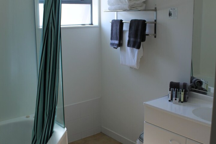 Room 34 of 45