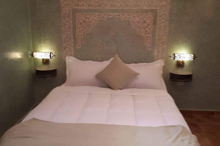 Room 20 of 37