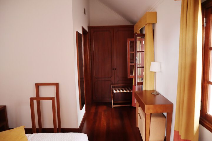 Room 22 of 117