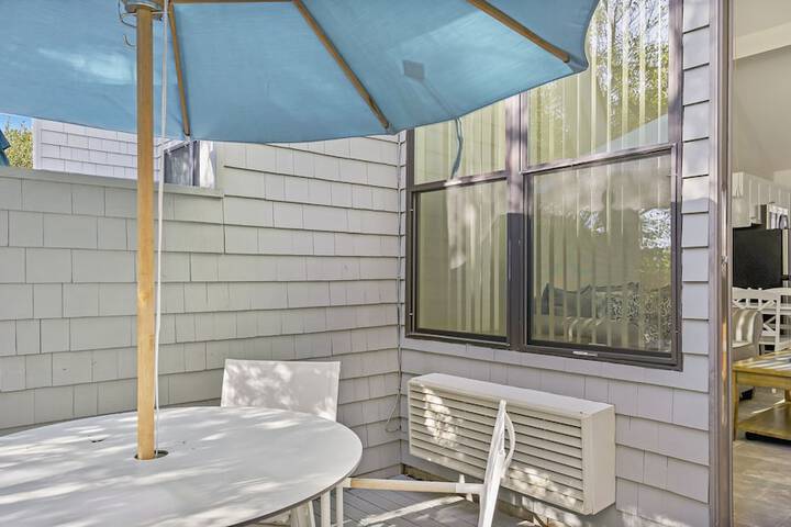 Terrace/Patio 744 of 984