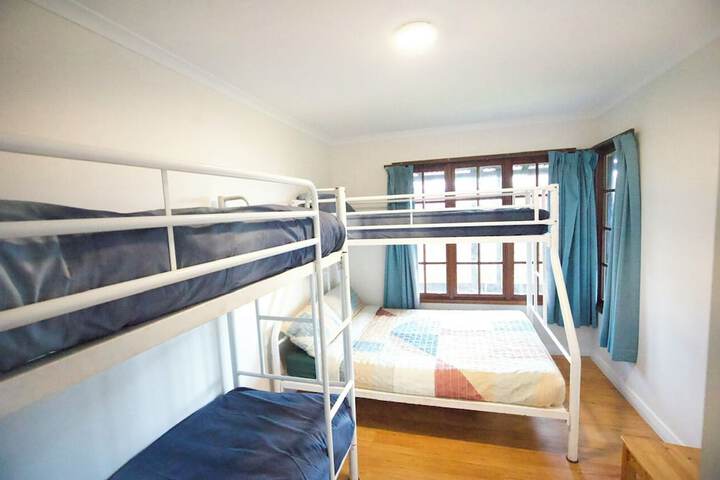 Room 13 of 54