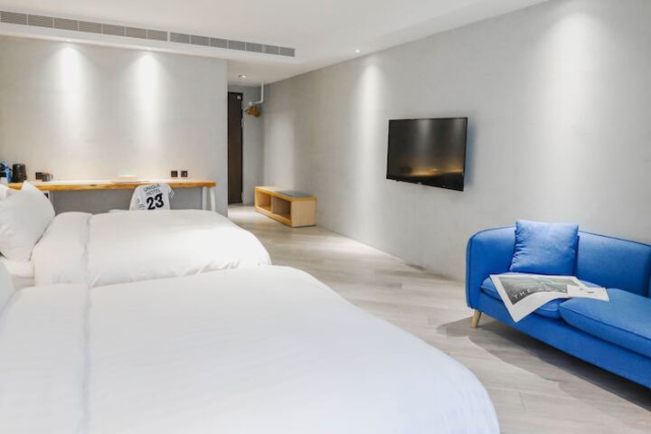 Room 45 of 135