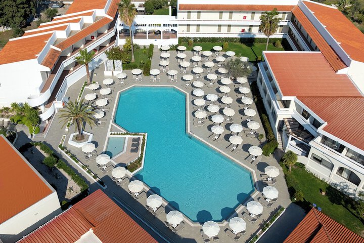 Pool 36 of 60