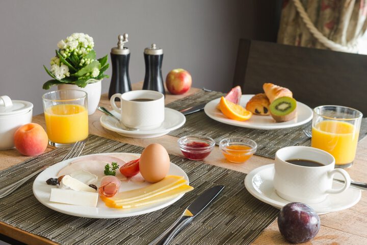 Breakfast/Coffee Service 37 of 51