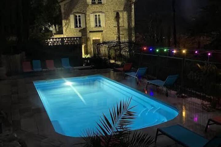 Pool 61 of 104