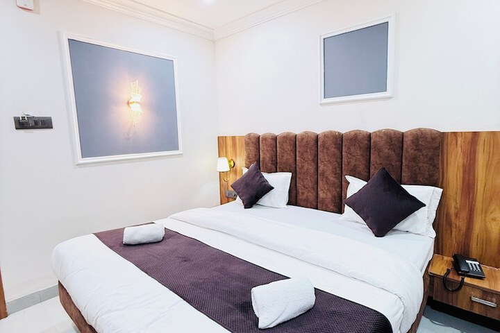 Room 10 of 63
