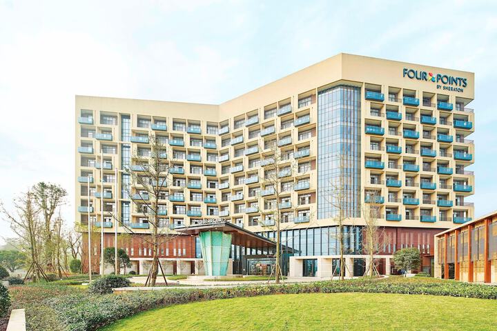 Photo of Four Points by Sheraton Chengdu Pujiang Resort