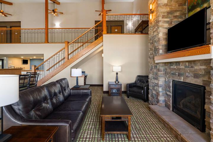 Guest Lobby