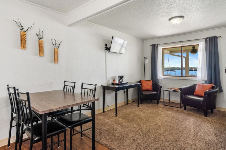 Room 55 of 154