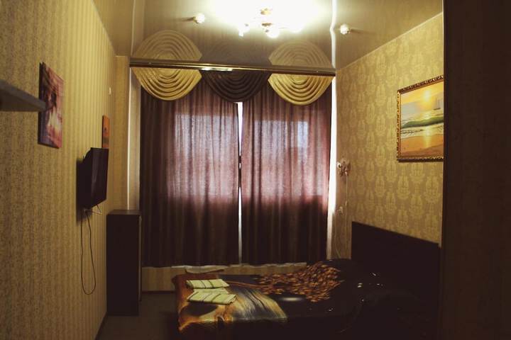 Room 33 of 65