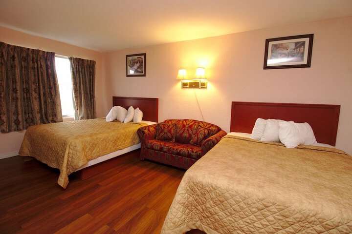 Room 16 of 95