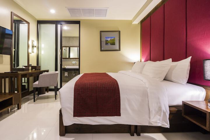 Room 27 of 187