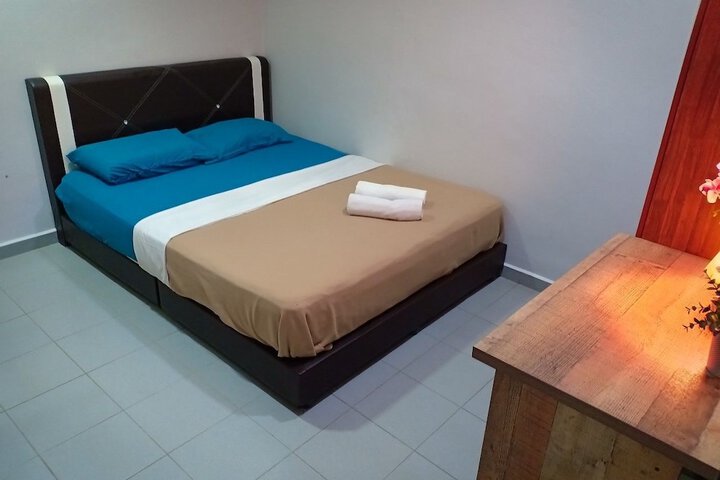 Room 46 of 97