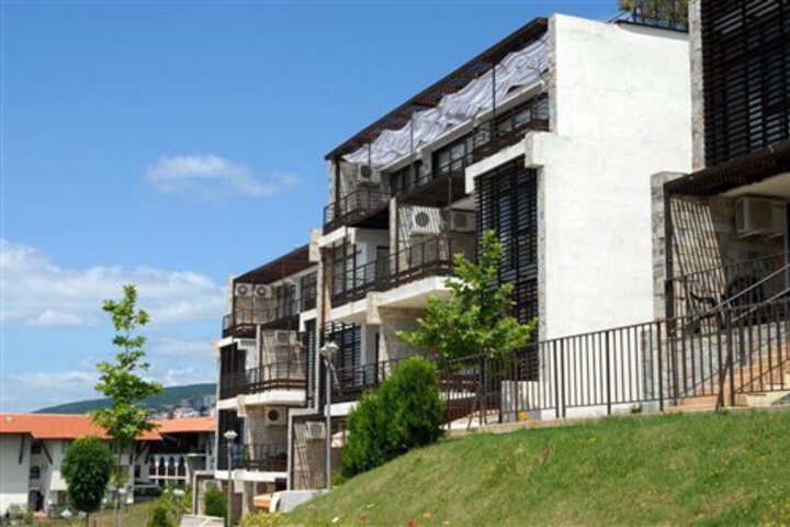 DOLCE VITA APARTHOTEL