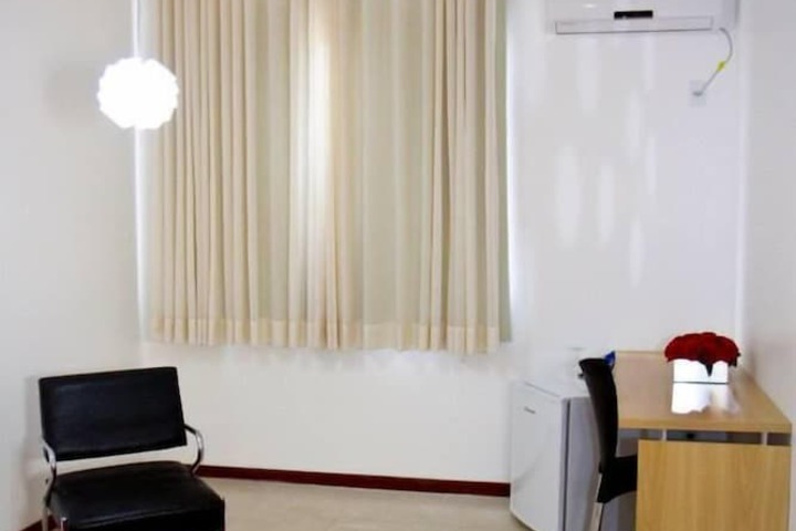 Room 16 of 16