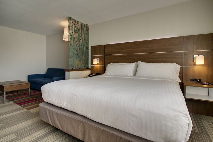 Standard | King Bed (19 of 32)