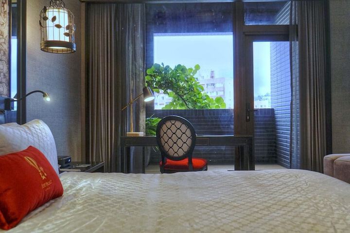 Room 36 of 75