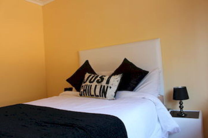 Room 8 of 22