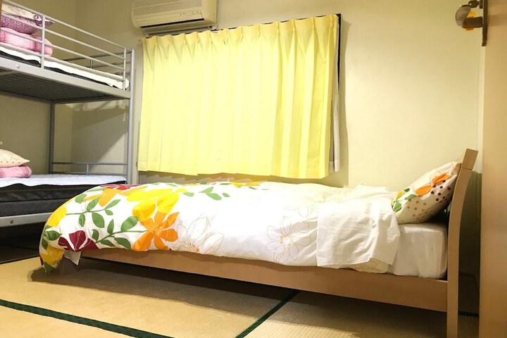 Room 14 of 52