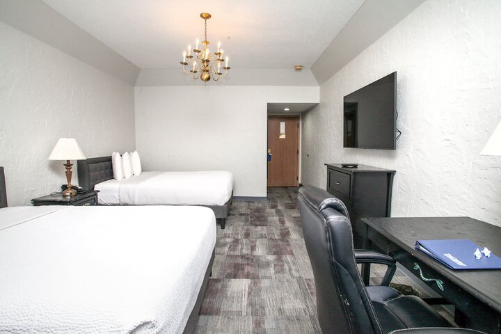 Room 54 of 175