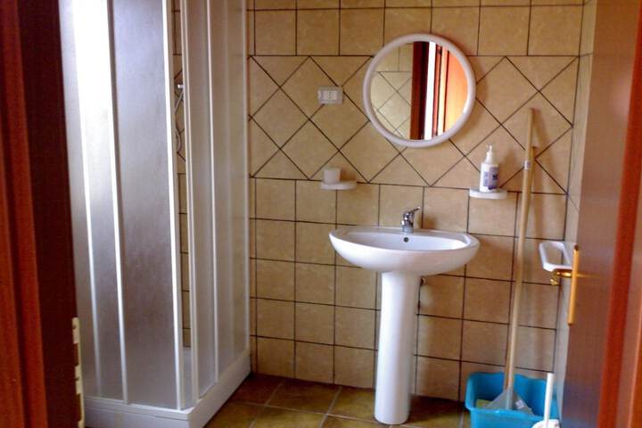 Room 20 of 30