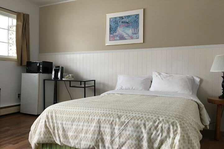 Room 9 of 57