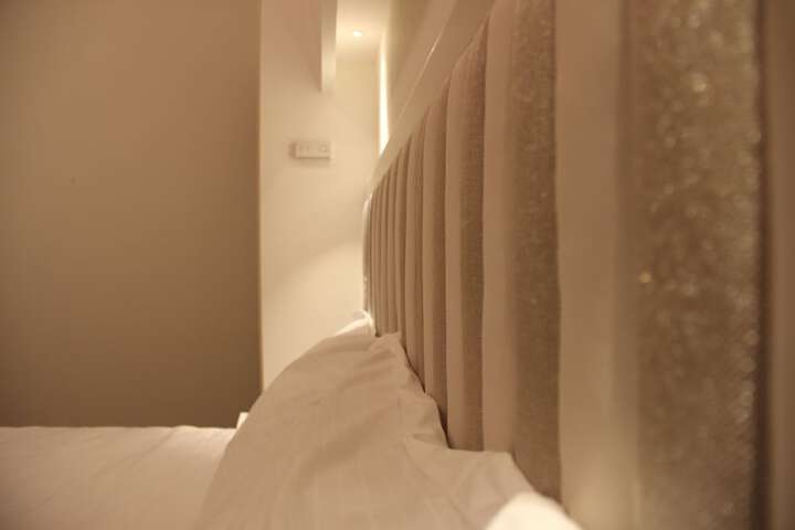 Room 6 of 56