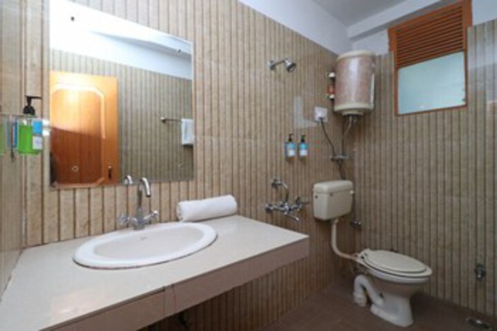 Room 5 of 41