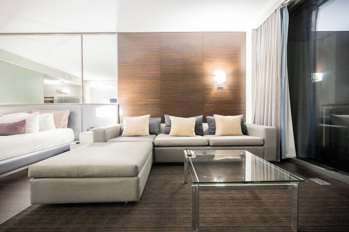 Room 218 of 484