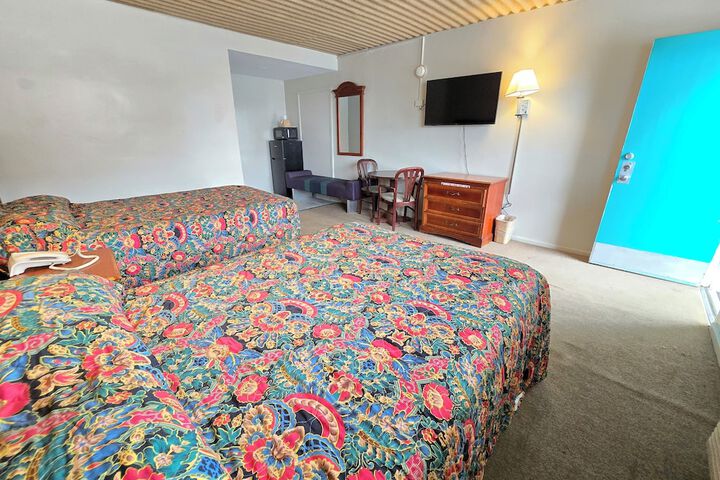 Room 8 of 21
