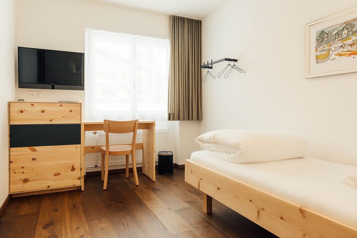 Room 21 of 72