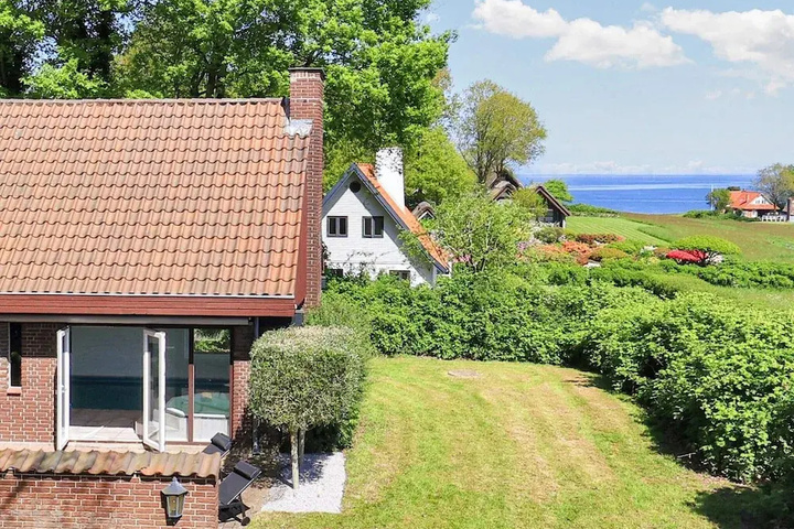 8 Person Holiday Home in Asperup