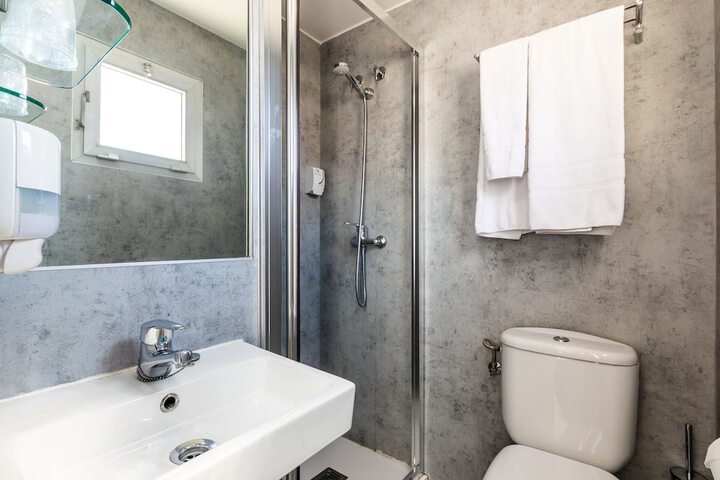 Clean Restrooms