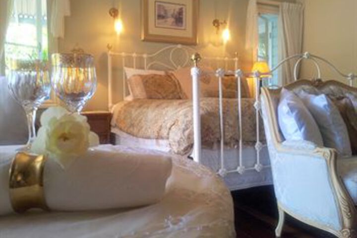 Room 21 of 36