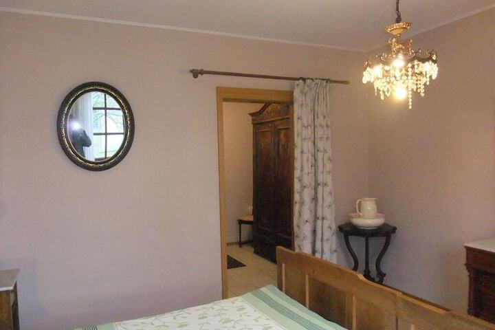 Room 10 of 57