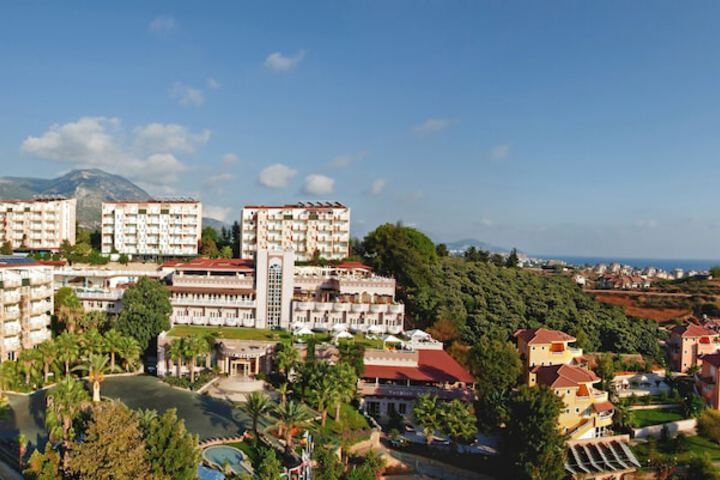Hotel 68 of 72